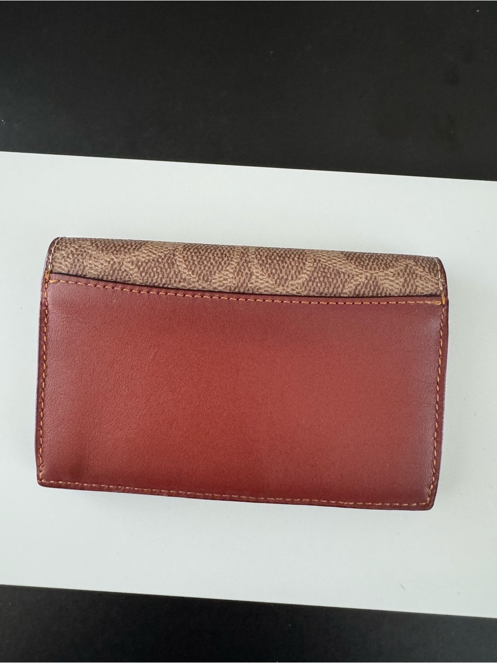 Coach Black & Brown Leather Bag With Gold Hardware & Matching Wallet - Picture 6 of 9